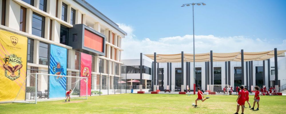 The English College Celebrates KHDA Rating